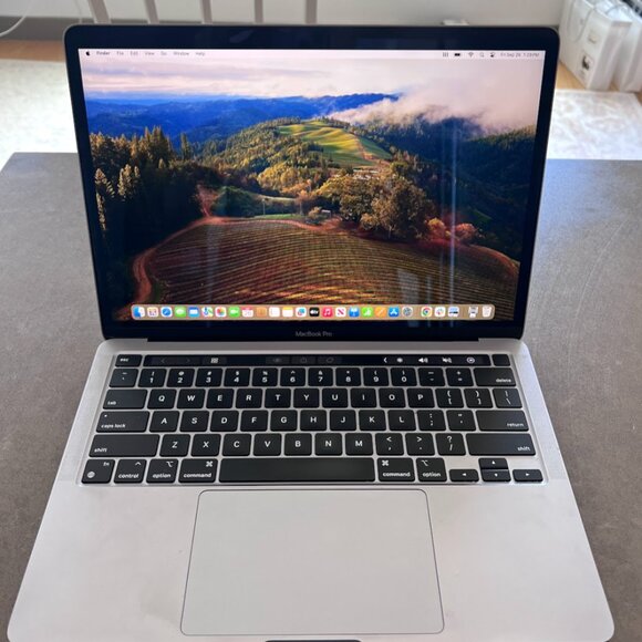 Apple MacBook Pro 2022 8GB/256GB SSD 13-inch Laptop Space Gray - Picture 1 of 7